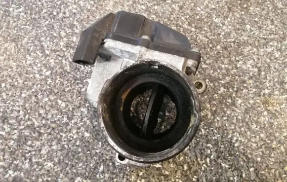 Skoda Fabia Mk2 (5J) Throttle valve 03G128063G