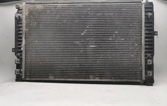 Audi A6 S6 C5 4B Coolant radiator