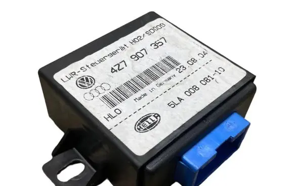 Audi A4 S4 B7 8E 8H Light module LCM 4Z7907357 5LA00808110