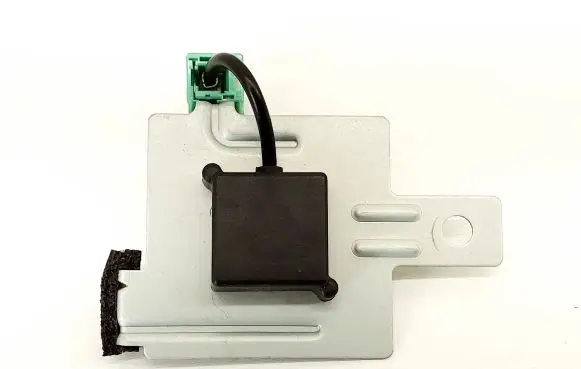 Mazda 3 II Aerial antenna amplifier BHP166DY0A