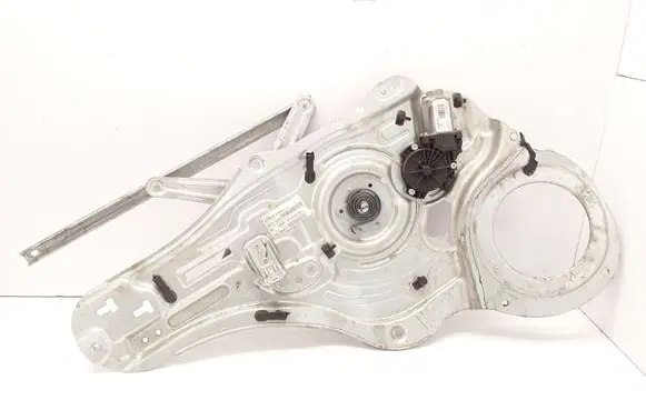 KIA Sportage Front door window regulator with motor 824703U130