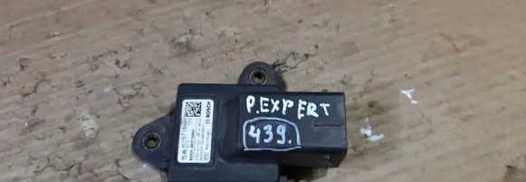 Peugeot Expert Start/Stop control module 9677871680