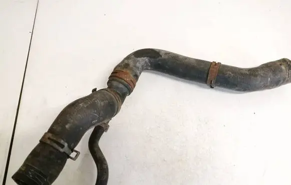 Volkswagen Golf IV Engine coolant pipe/hose