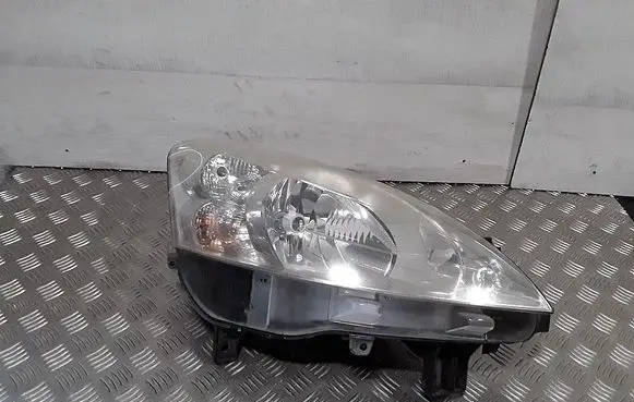 Peugeot Partner Headlight/headlamp 9682829580