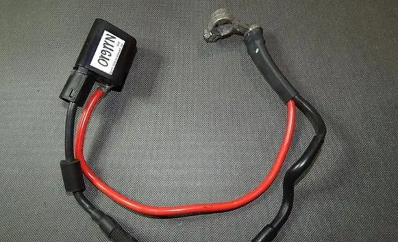 Volkswagen Sharan Positive cable (battery) 7N0971228G