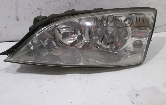 Ford Mondeo Mk III Headlight/headlamp 1S7113005BK 0301174601