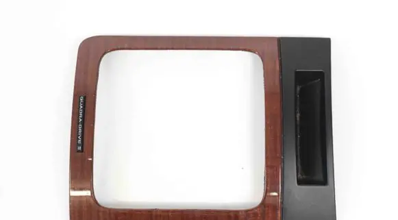 Jeep Grand Cherokee (WK) Gear shifter surround trim plastic X35008202TH