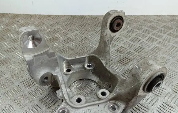 Ford Edge II Rear wheel hub