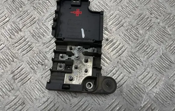 Audi A7 S7 4G Positive wiring loom 8K0937517B