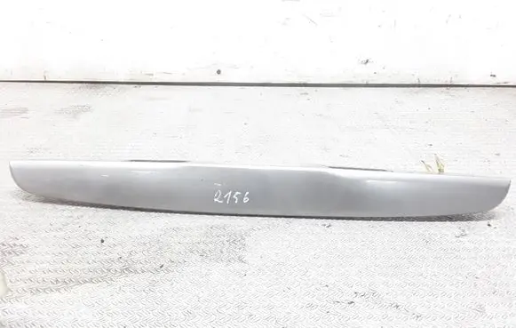 Nissan Almera Tino Trunk door license plate light bar 