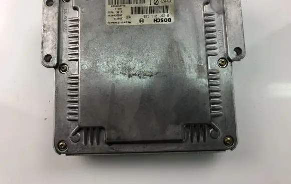 Peugeot 406 Engine control unit/module ECU 9650931680 0281011360