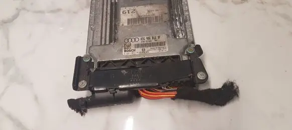 Audi A6 S6 C6 4F Engine control unit/module 03G906016BF 0281011850