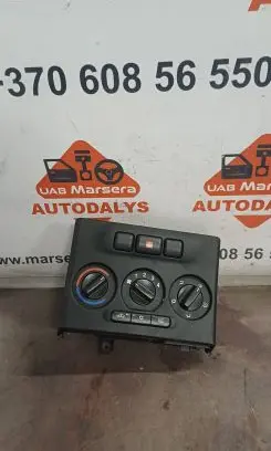 Ford Focus C-MAX Climate control unit 024420732