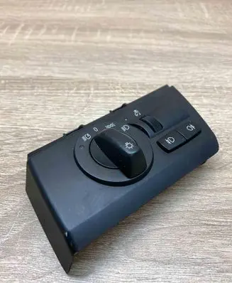 BMW X3 E83 Light switch 3310960DD
