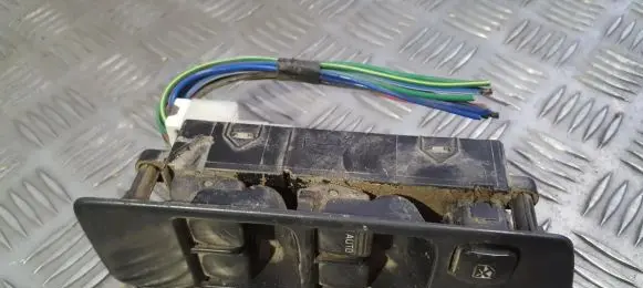 Subaru Forester SF Electric window control switch