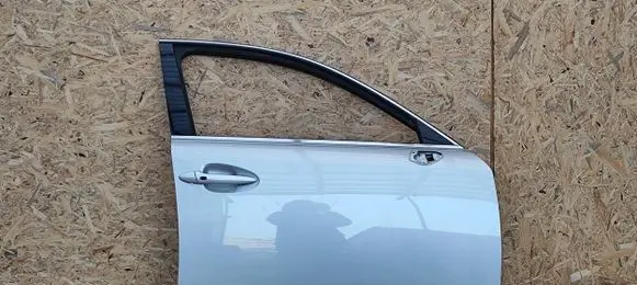 Lexus IS 220D-250-350 Front door