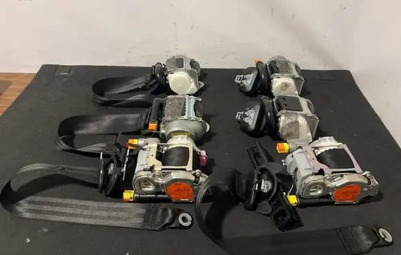 Audi SQ7 Set of seat belts 4m0857812B 4m0857811b 4m0857805e