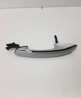 Front door exterior handle/bracket
