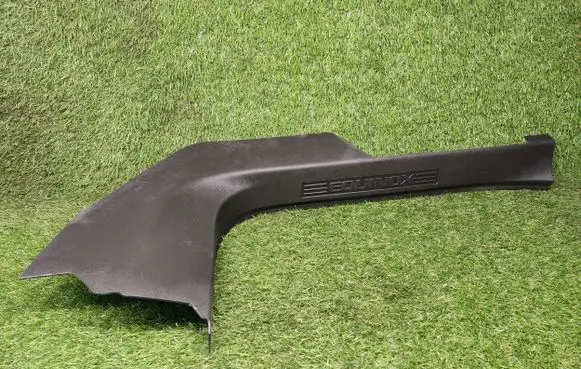 Chevrolet Equinox Front sill trim cover 84445011 23116181