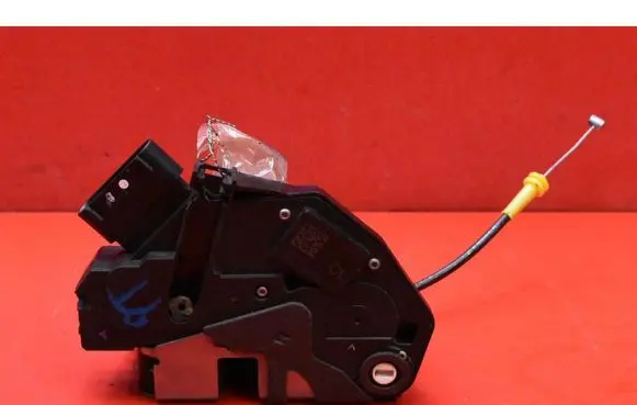 Ford Fiesta Rear door lock 8A6AA26412AF