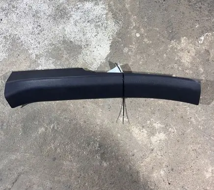 Lexus ES VII XZ10 Rear sill trim cover 6791833160
