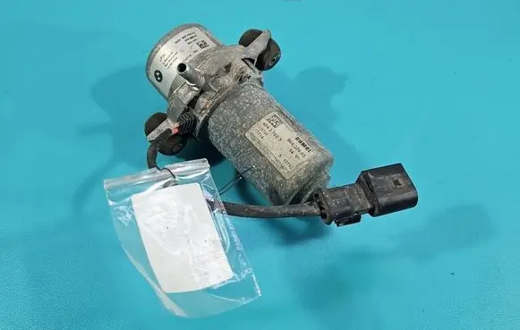 BMW i3 Vacuum pump 685740502 IMPRK1577815