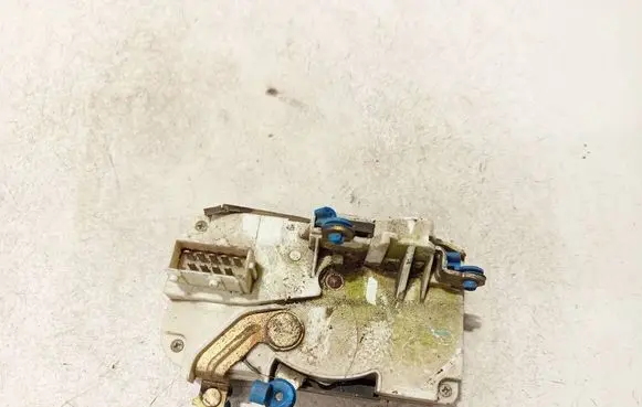 Citroen Xantia Front door lock