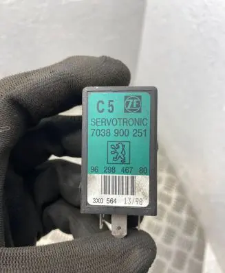 Peugeot 406 Other relay 9629846780 3X0564 7038900251