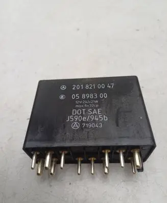Mercedes-Benz E W124 Other control units/modules 2018210047 05898300 719043