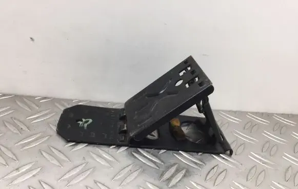 Mercedes-Benz ML W164 Tool set A1648990054 1648990054