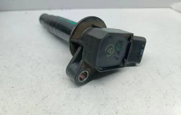 Toyota Corolla E120 E130 High voltage ignition coil 9008019019