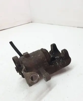 Opel Zafira B Rear brake caliper