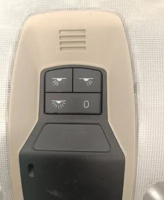 Volvo XC60 Front seat light 39806307