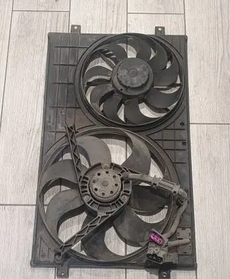 Volkswagen Golf IV Electric radiator cooling fan 1J0121207T
