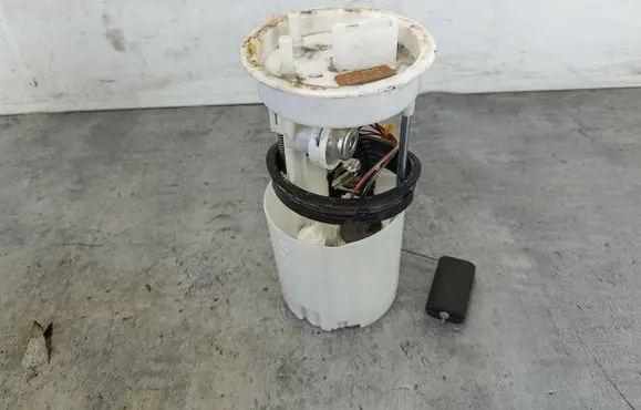 Volkswagen Fox In-tank fuel pump 5Z0919051G