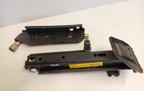 Volkswagen Sharan Lift Jack 7D0012113 7M0011031E