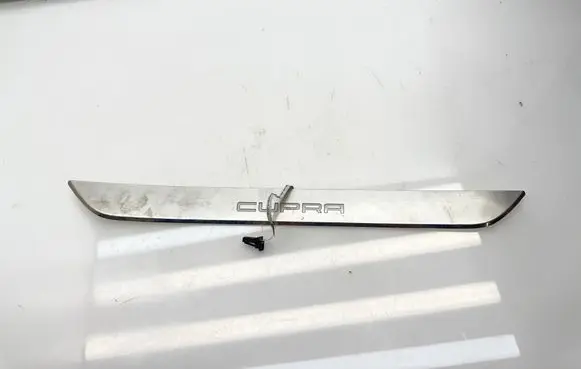Cupra Formentor Front sill trim cover 5F4947417D 2233970 CD26790