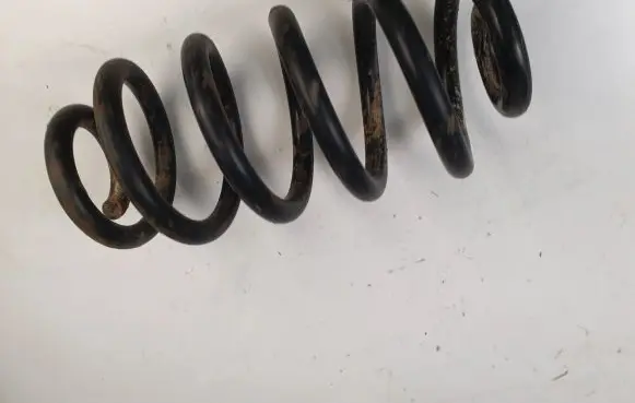 Audi A6 S6 C6 4F Rear coil spring