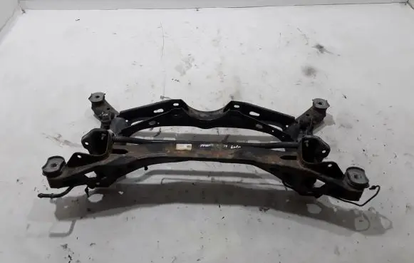 Volkswagen PASSAT B8 Rear axle beam 3Q0505235T