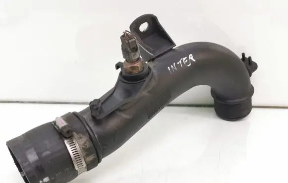 Toyota Avensis T250 Intercooler hose/pipe 173620R010 8942160010