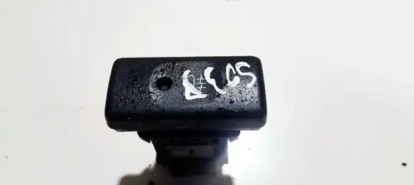 Fog light switch