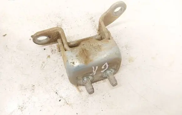 Toyota Yaris Rear door lower hinge 