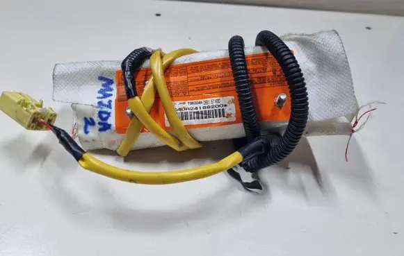 Mazda 2 Seat airbag T96324A D65157KB0 C40A24188200