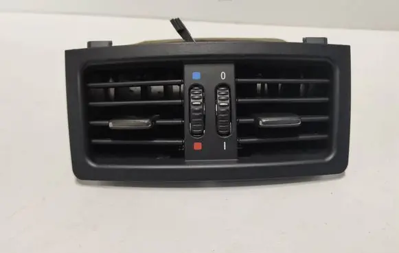 BMW 3 E90 E91 Rear air vent grill 7129556 6932023 6932024