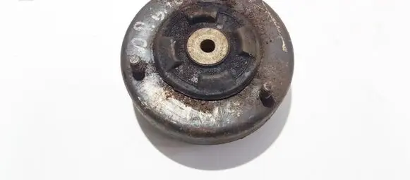 BMW 7 E38 Coil spring mount 33521094091 33.52-1094091