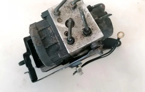 Subaru Forester SG ABS Pump 27531fc010 11000040690