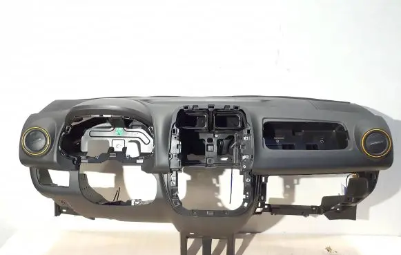 Dacia Spring Dashboard 681004834R 681008637R 681006637R
