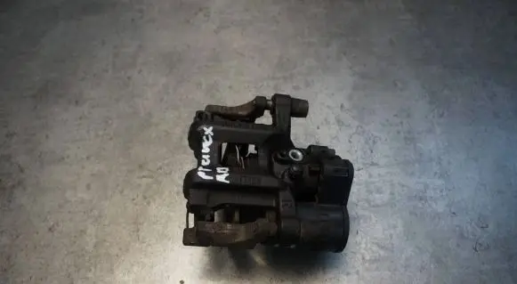 Honda Civic X Rear brake caliper