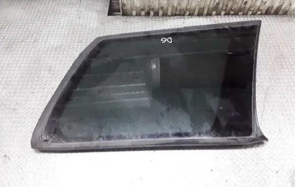 Mitsubishi Lancer Rear side window