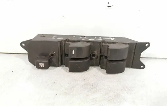 Mitsubishi Outlander Electric window control switch MN141265